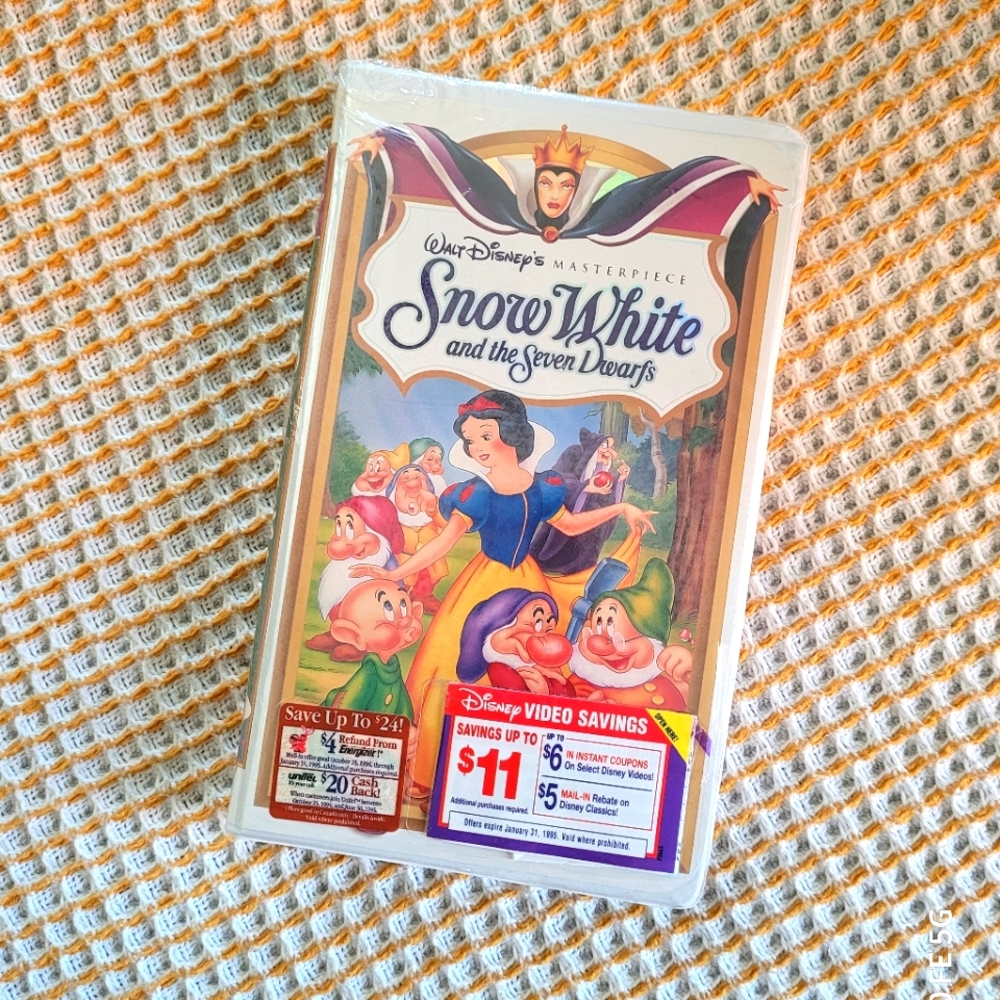 ⭐️SEALED 90'S DISNEY VHS⭐️